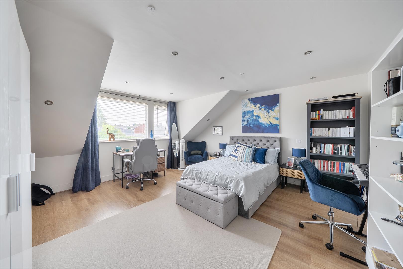 Bryn Road, Loughor, Swansea, SA4 6PG